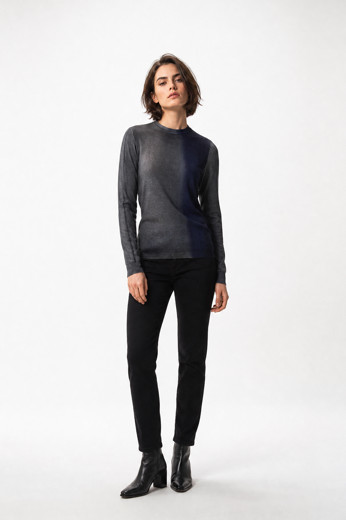 SOREN CREW IN HAND DYED CASHMERE IN MIDNIGHT NAVY