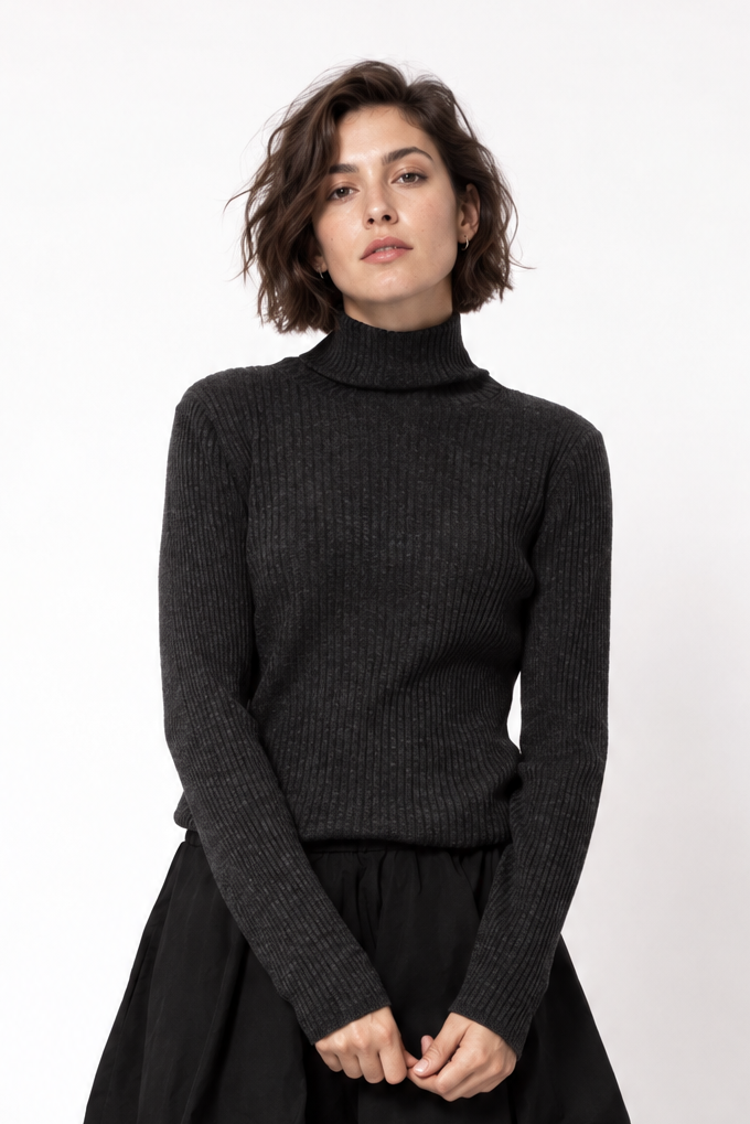 STRATO RIBBED TURTLENECK IN FINE MERINO