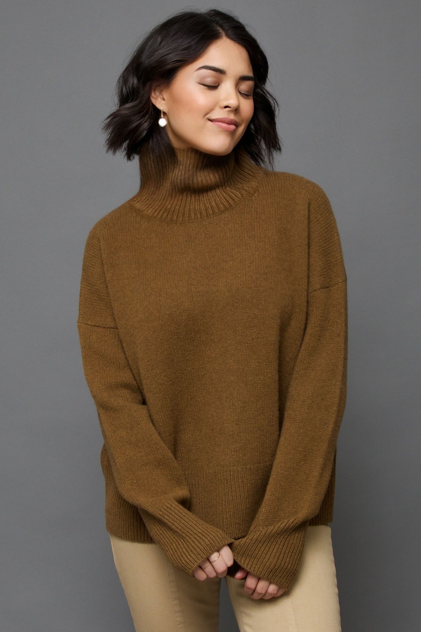 THEIA TURTLENECK IN CASHMERE YAK & MERINO