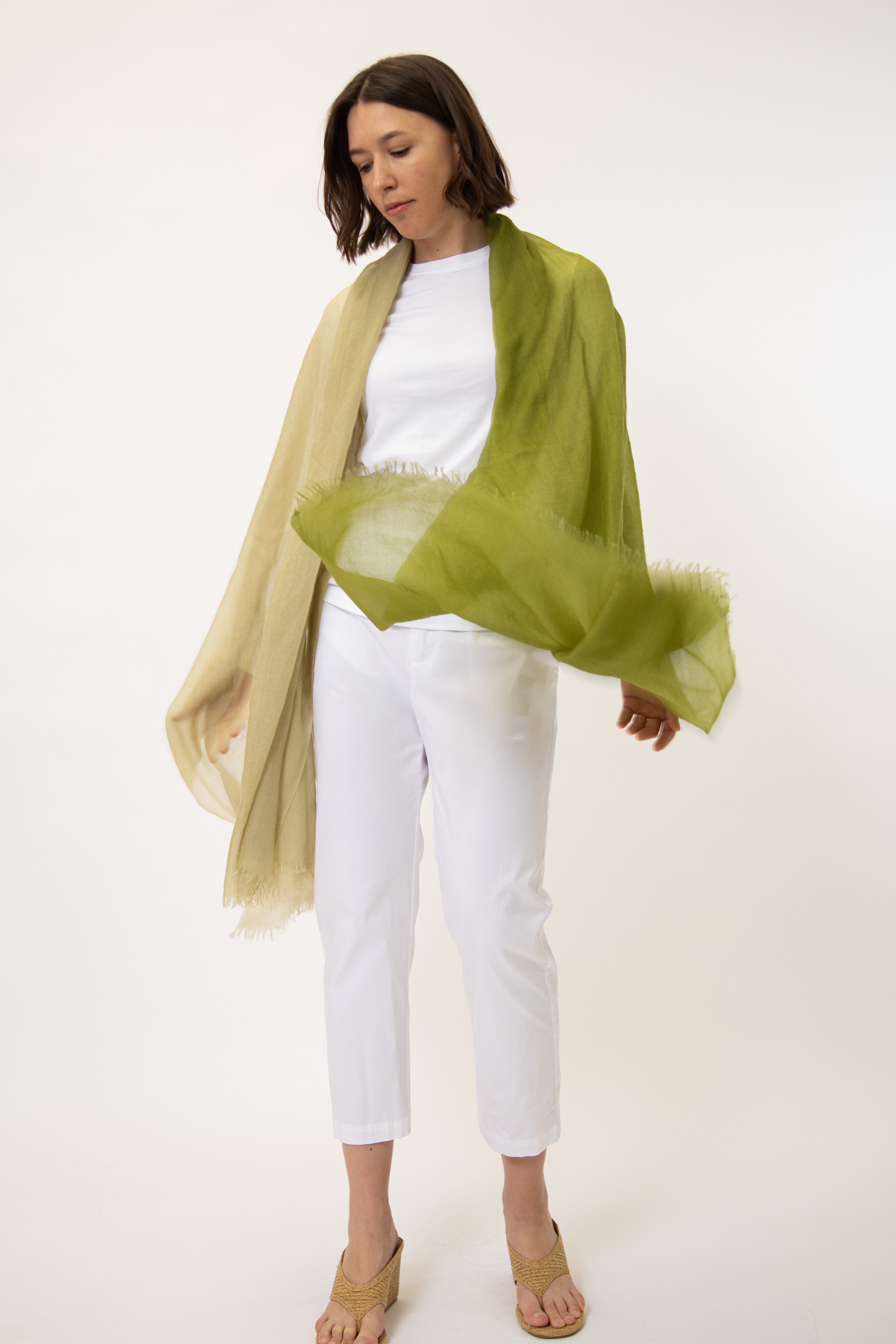 VERDE ARMY LIGHTWEIGHT SCARF IN HAND DYED CASHMERE