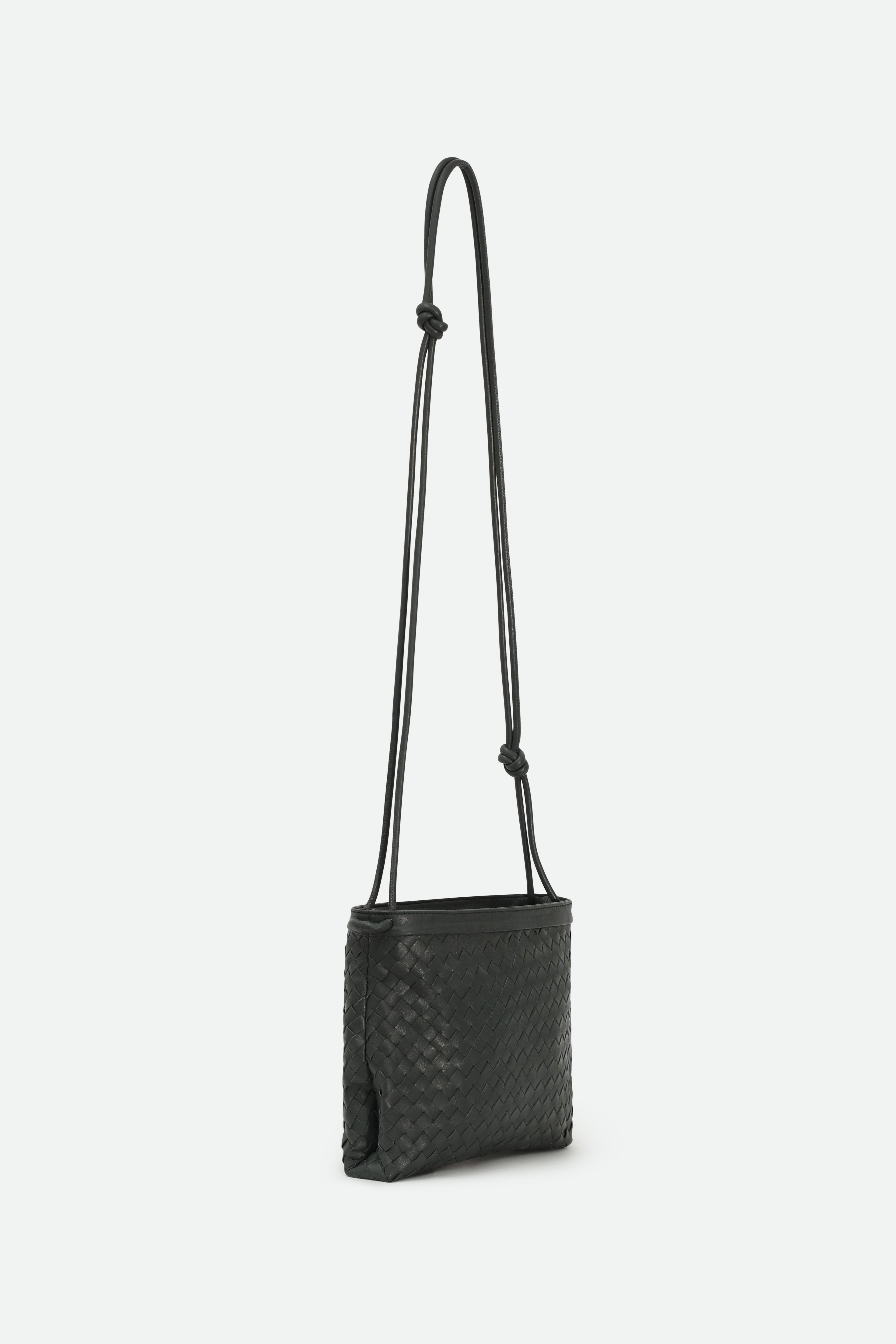 BELLIZZI BAG IN WOVEN ITALIAN LEATHER BLACK