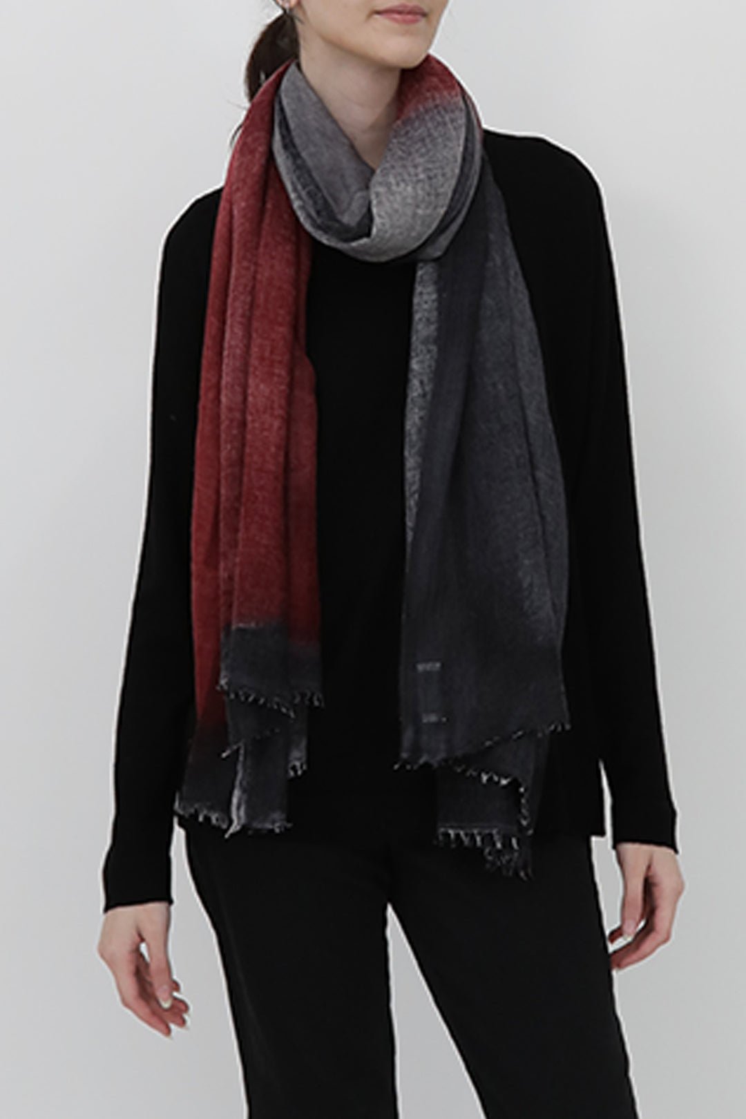 BORDEAUX CHARCOAL SCARF IN HAND DYED CASHMERE - Jarbo