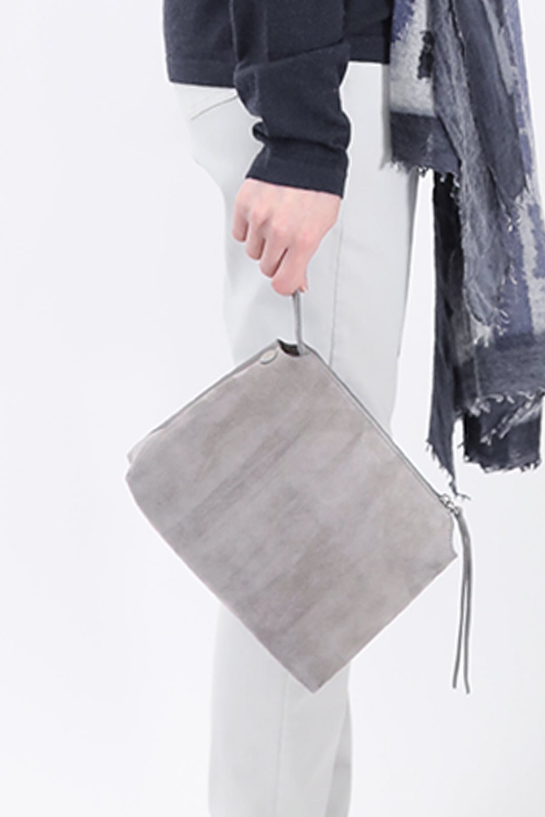 BRIDGET CROSSBODY SUEDE BAG IN GREY - Jarbo