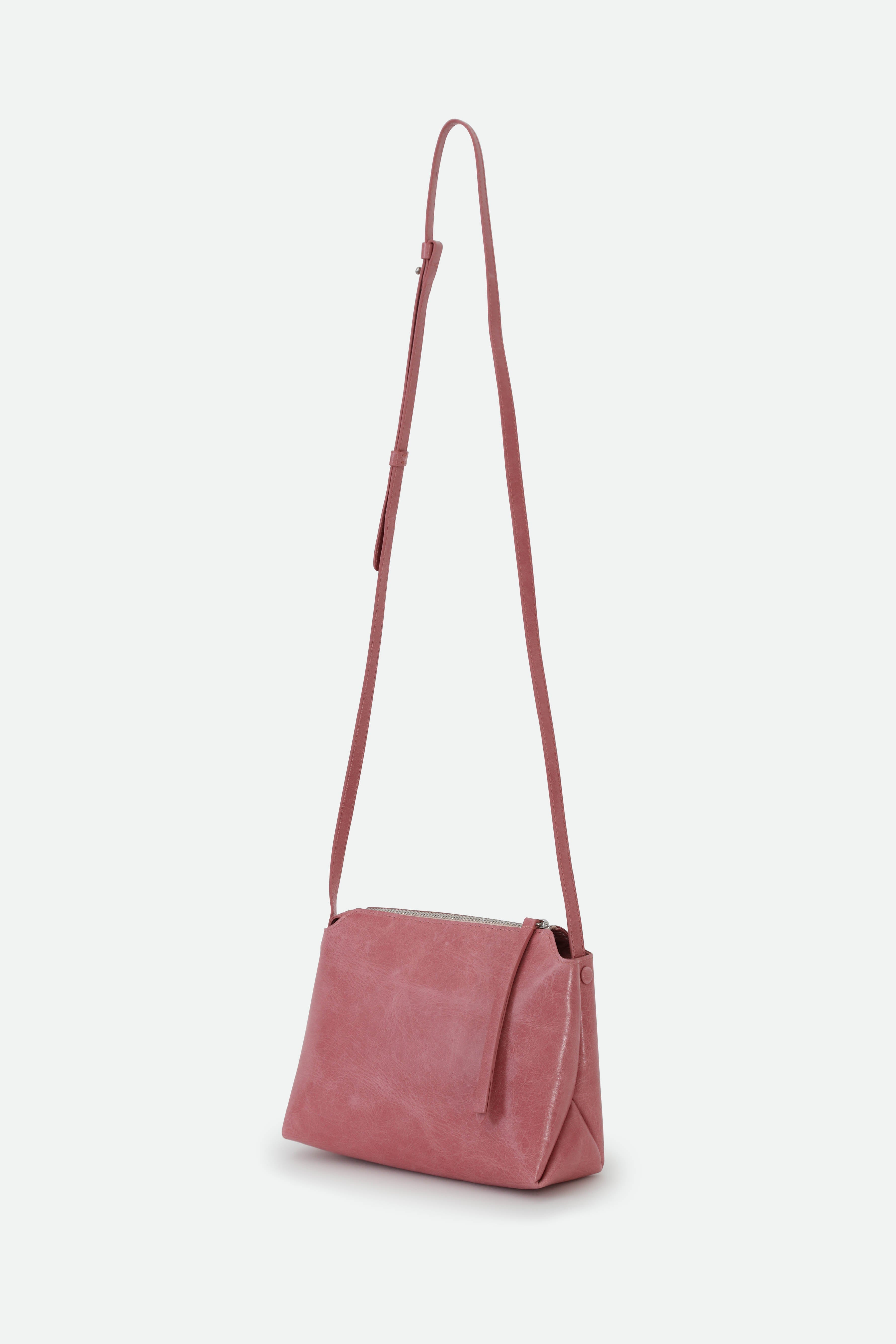 BRIDGET ITALIAN PATENT LEATHER CROSSBODY BAG IN PINK - Jarbo