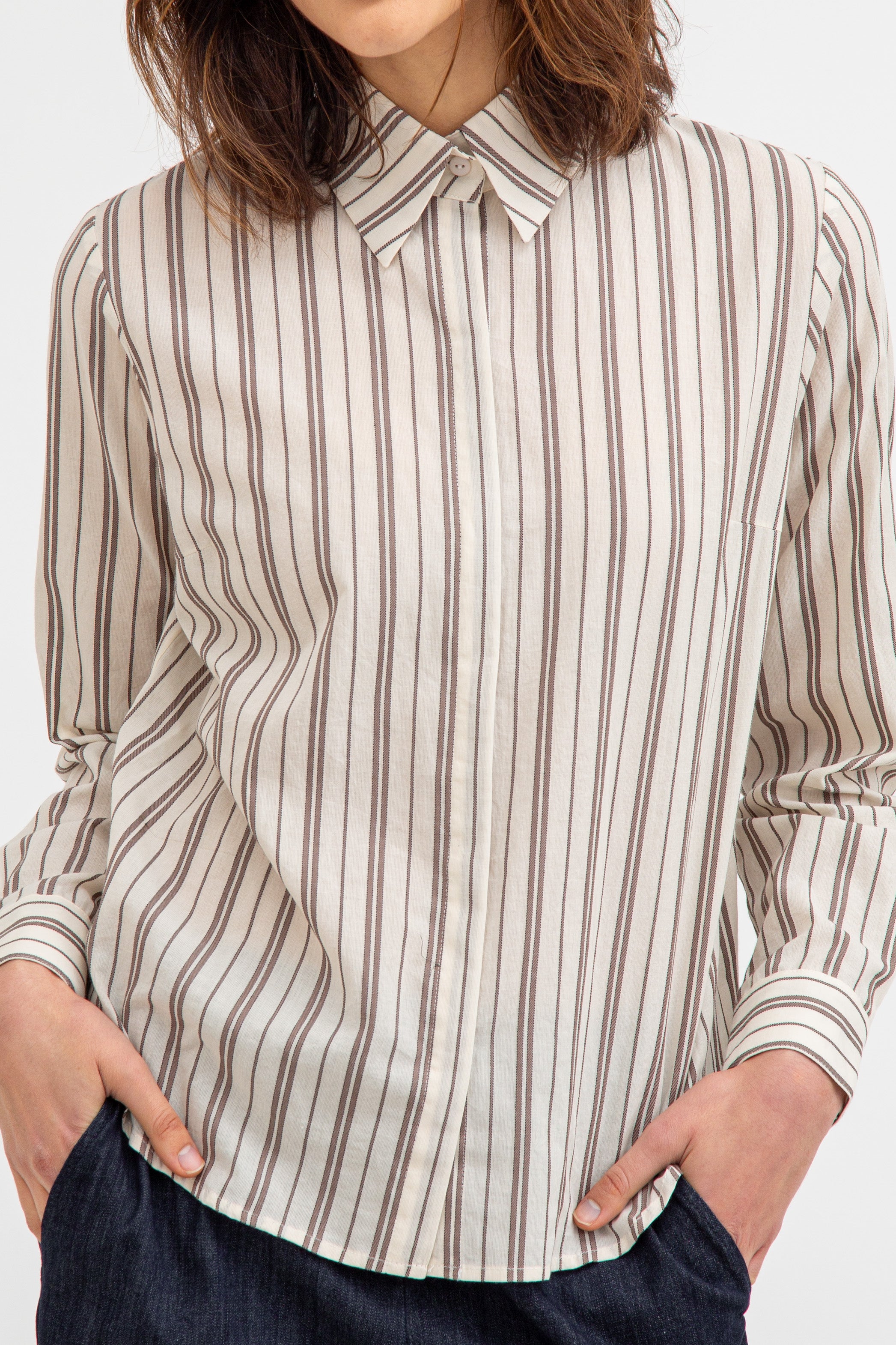 CELIA BOXY SHORT CUT STRIPED BLOUSE