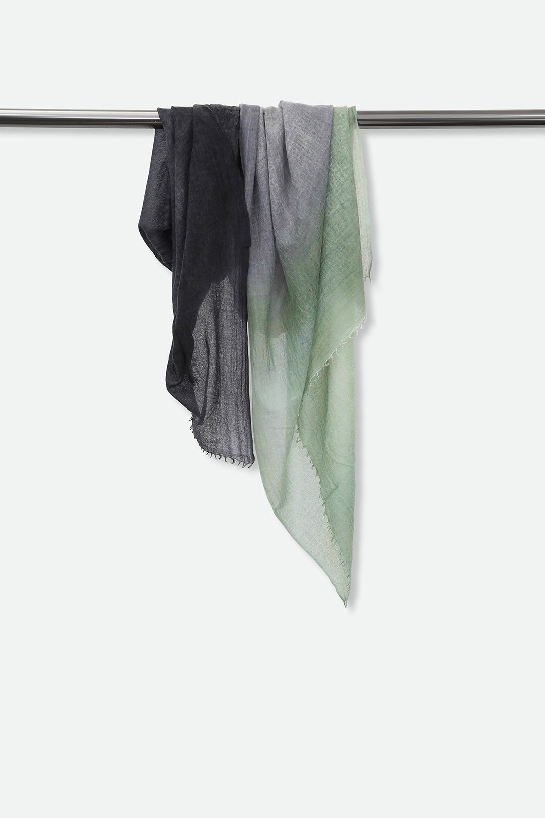 CHARCOAL FERN SCARF IN HAND DYED CASHMERE - Jarbo