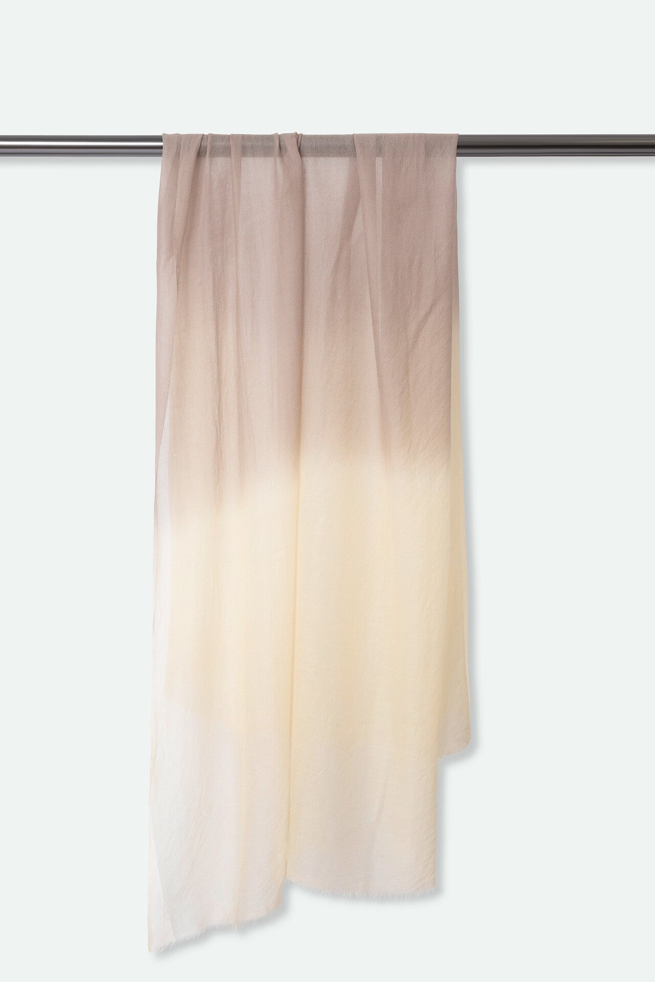 COCOA WHEATY LIGHTWEIGHT SCARF IN HAND DYED CASHMERE - Jarbo