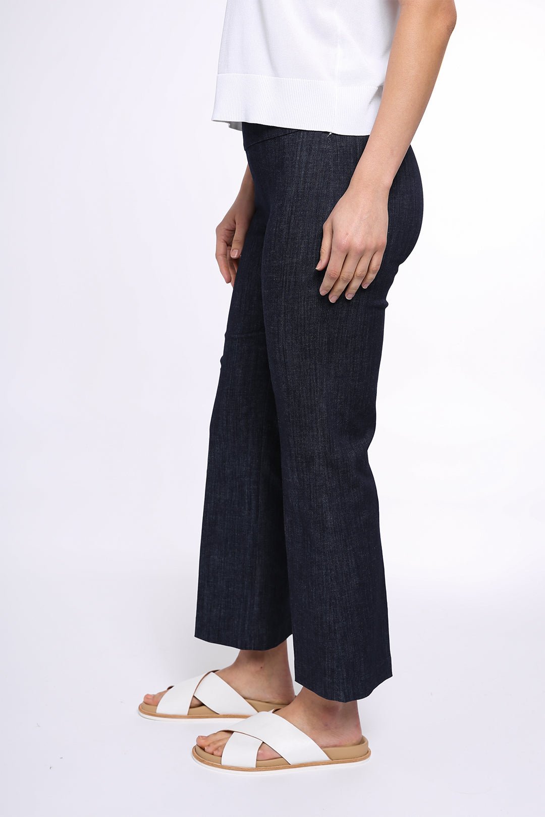 FLARE CROP - LENGTH PULL - ON PANT IN STRETCH COTTON DENIM - Jarbo