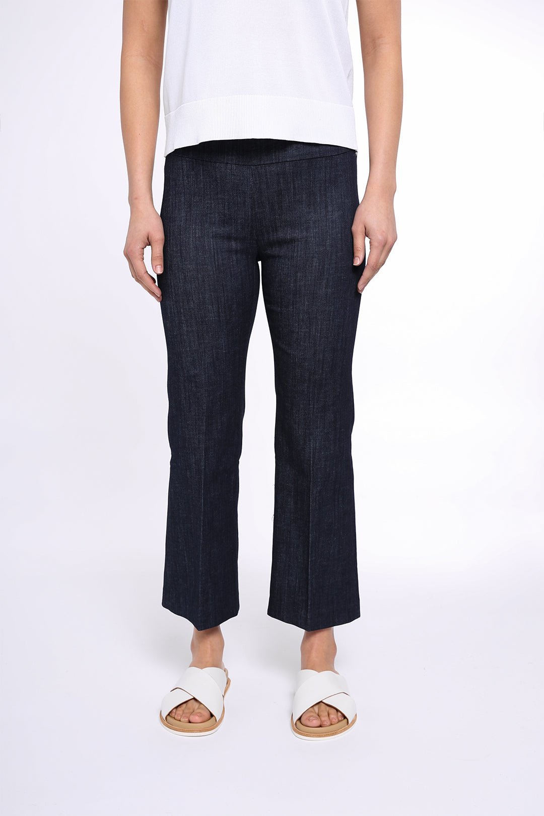 FLARE CROP - LENGTH PULL - ON PANT IN STRETCH COTTON DENIM - Jarbo