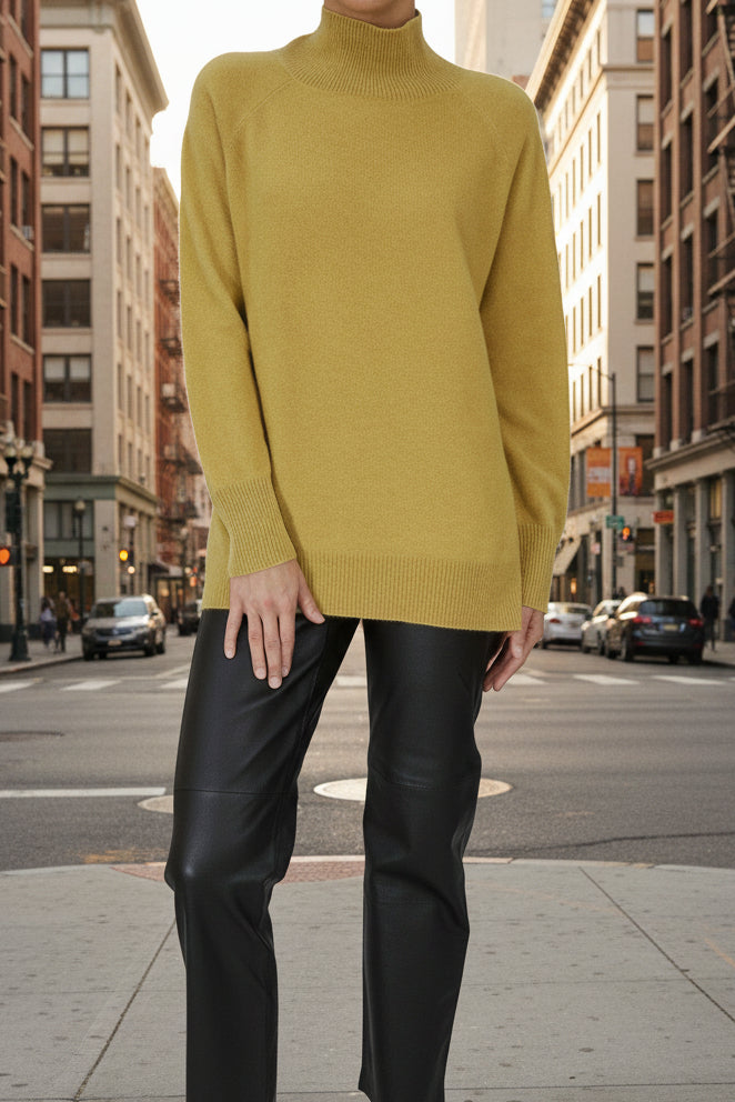 ISLAY TURTLENECK SWEATER IN ITALIAN SPUN CASHMERE SILK - Jarbo