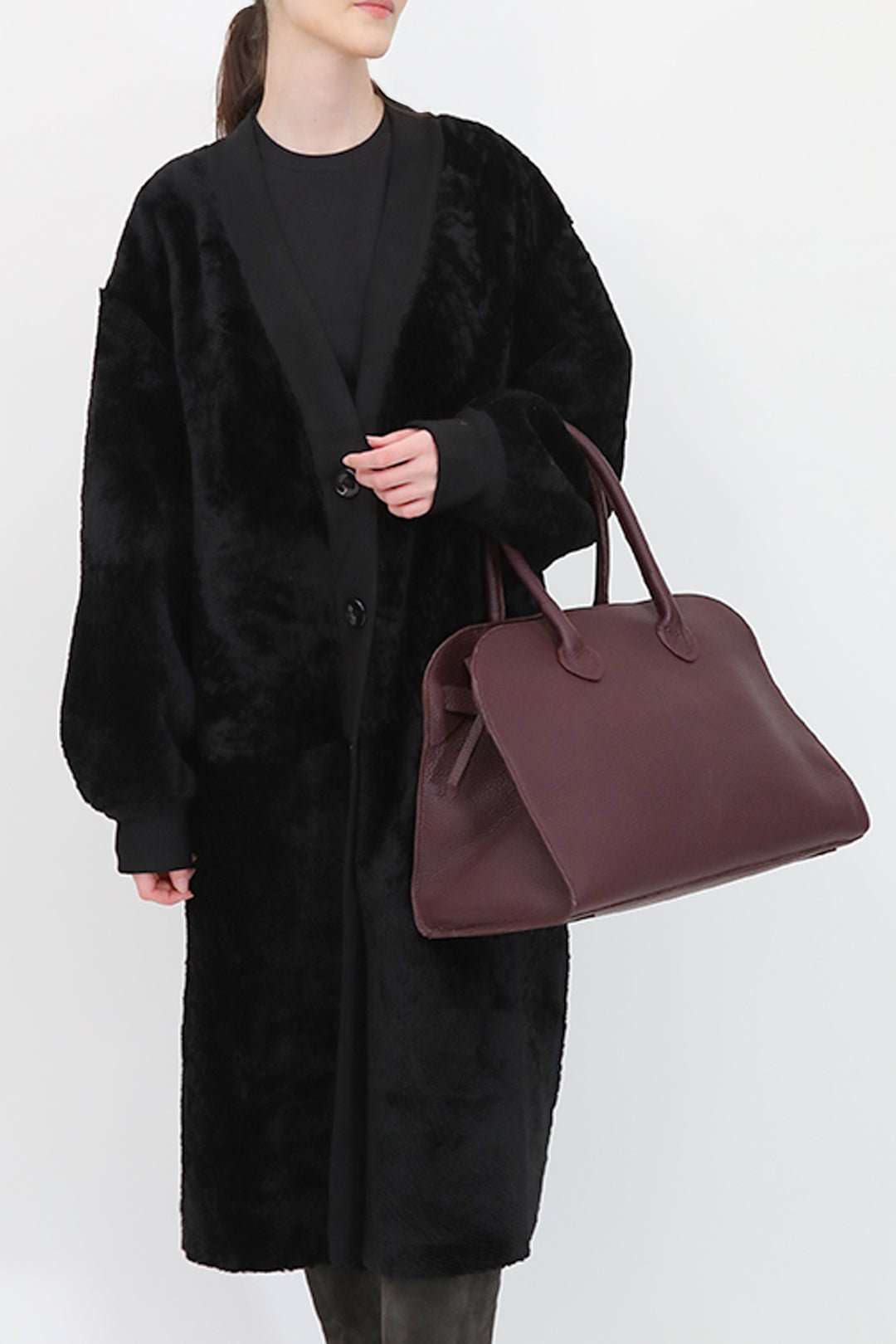 LONG ITALIAN SHEARLING BUTTON COAT - Jarbo