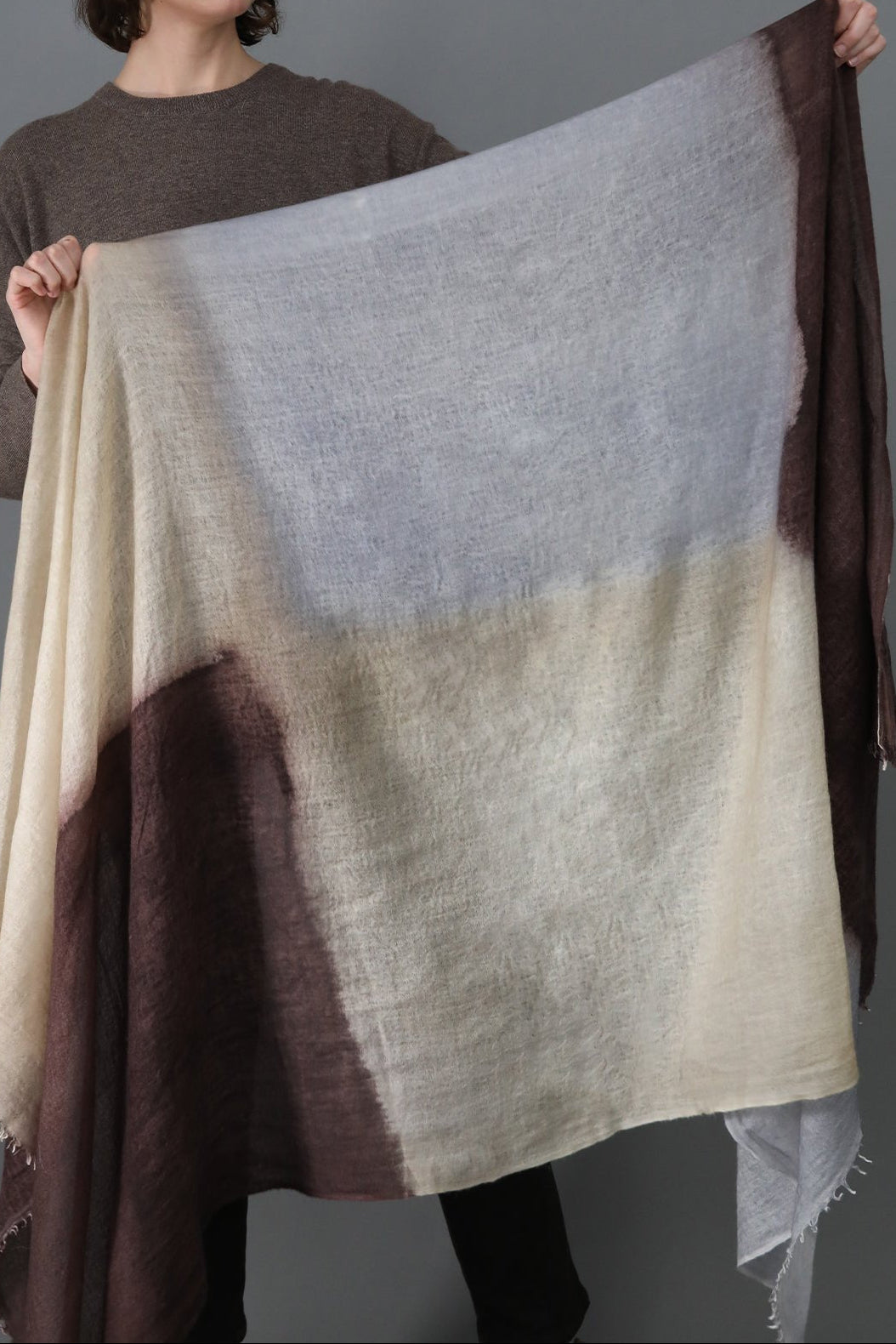 NATURAL GOLD SCARF IN HAND DYED CASHMERE - Jarbo