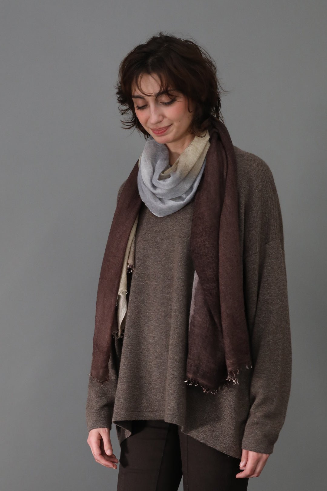 NATURAL GOLD SCARF IN HAND DYED CASHMERE - Jarbo