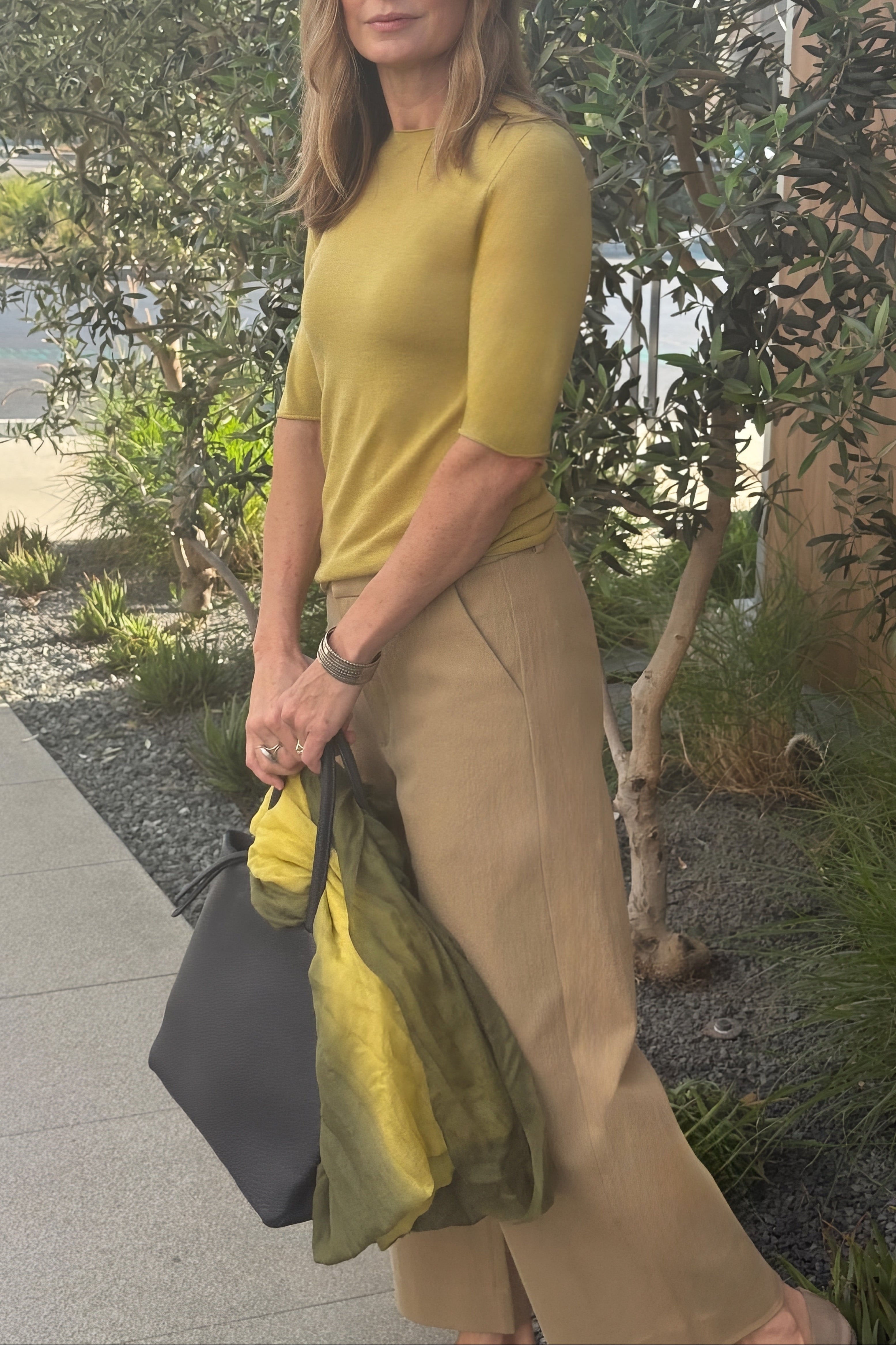 OCRA LIGHTWEIGHT SCARF IN HAND DYED CASHMERE - Jarbo