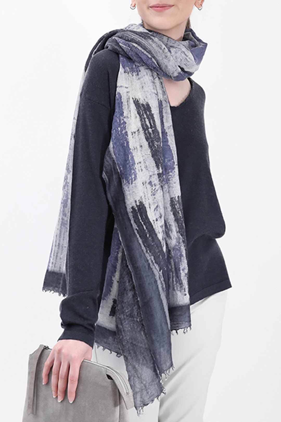 PAINTED NORDIC BLUE SCARF IN HAND DYED CASHMERE - Jarbo