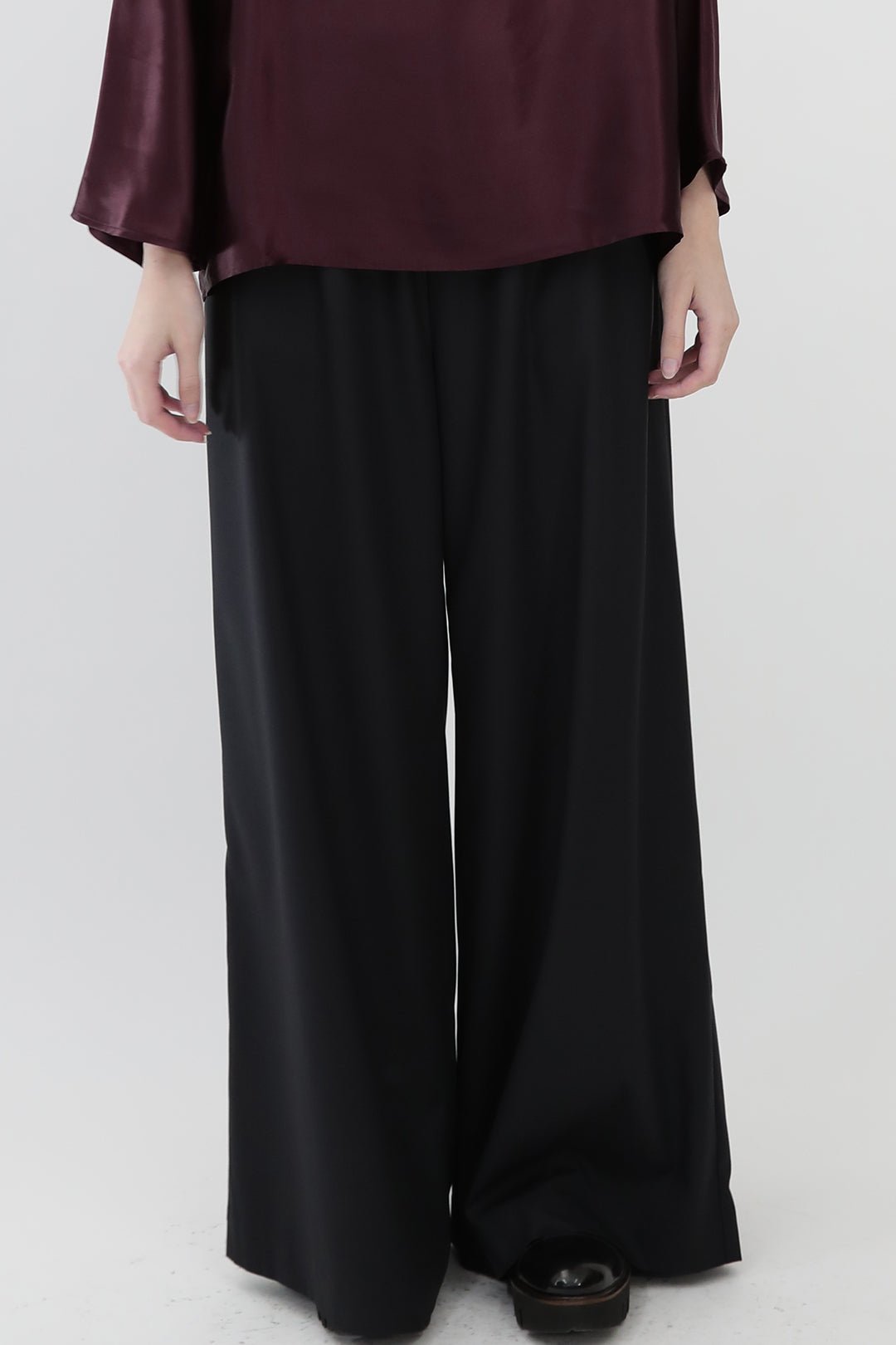 PALMETTO WIDE LEG PULL ON PANT IN GABARDINE - Jarbo