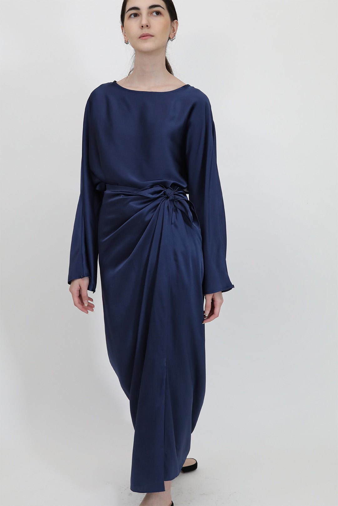 PAREO SKIRT IN HAND - DYED SILK IN PRUSSIAN BLUE - Jarbo