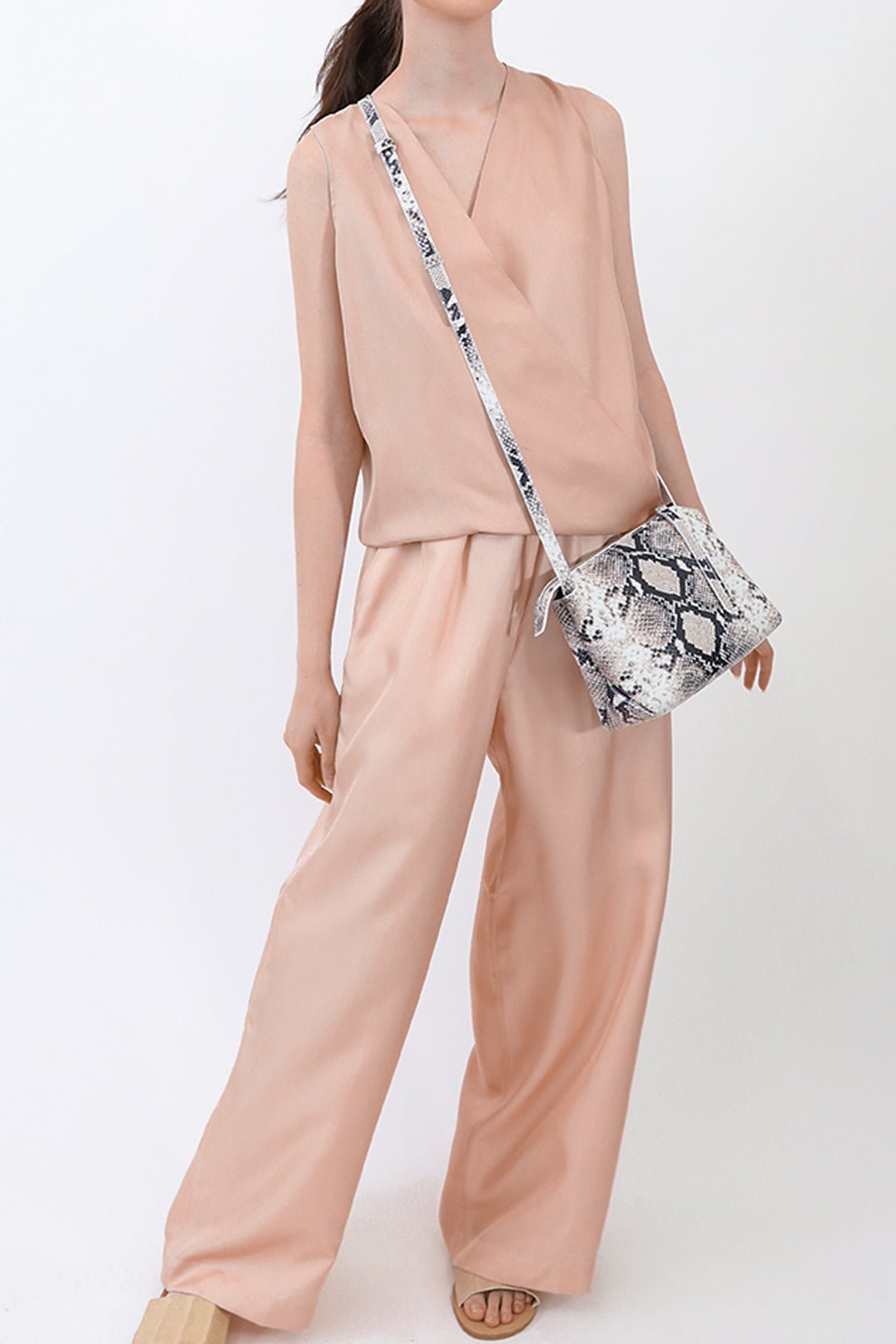 PRIYA SILK TWILL WIDE LEG PANT IN ROSE BEIGE - Jarbo