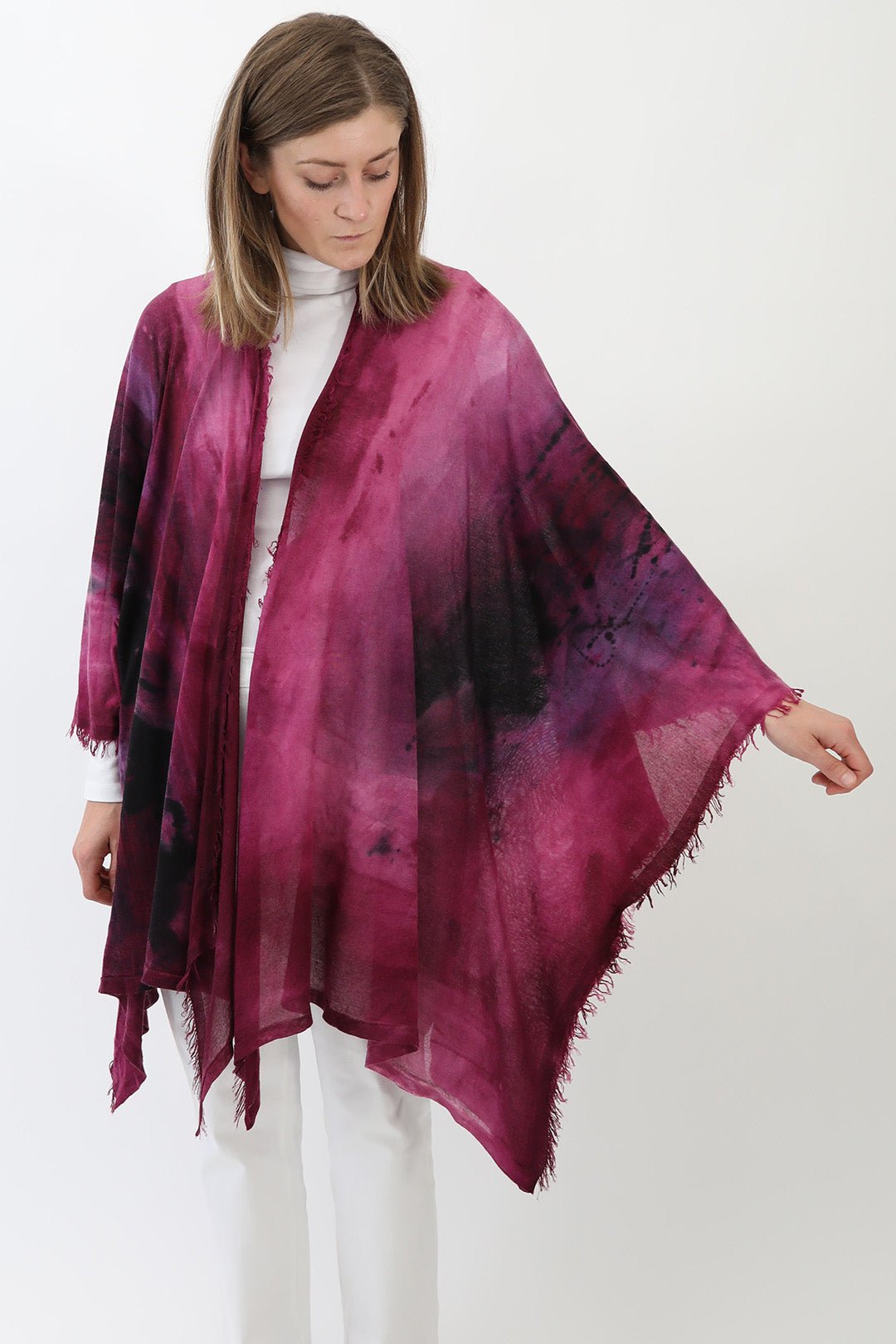 ROSELLA HANDPAINTED CASHMERE CARDIGAN IN MARONE - Jarbo