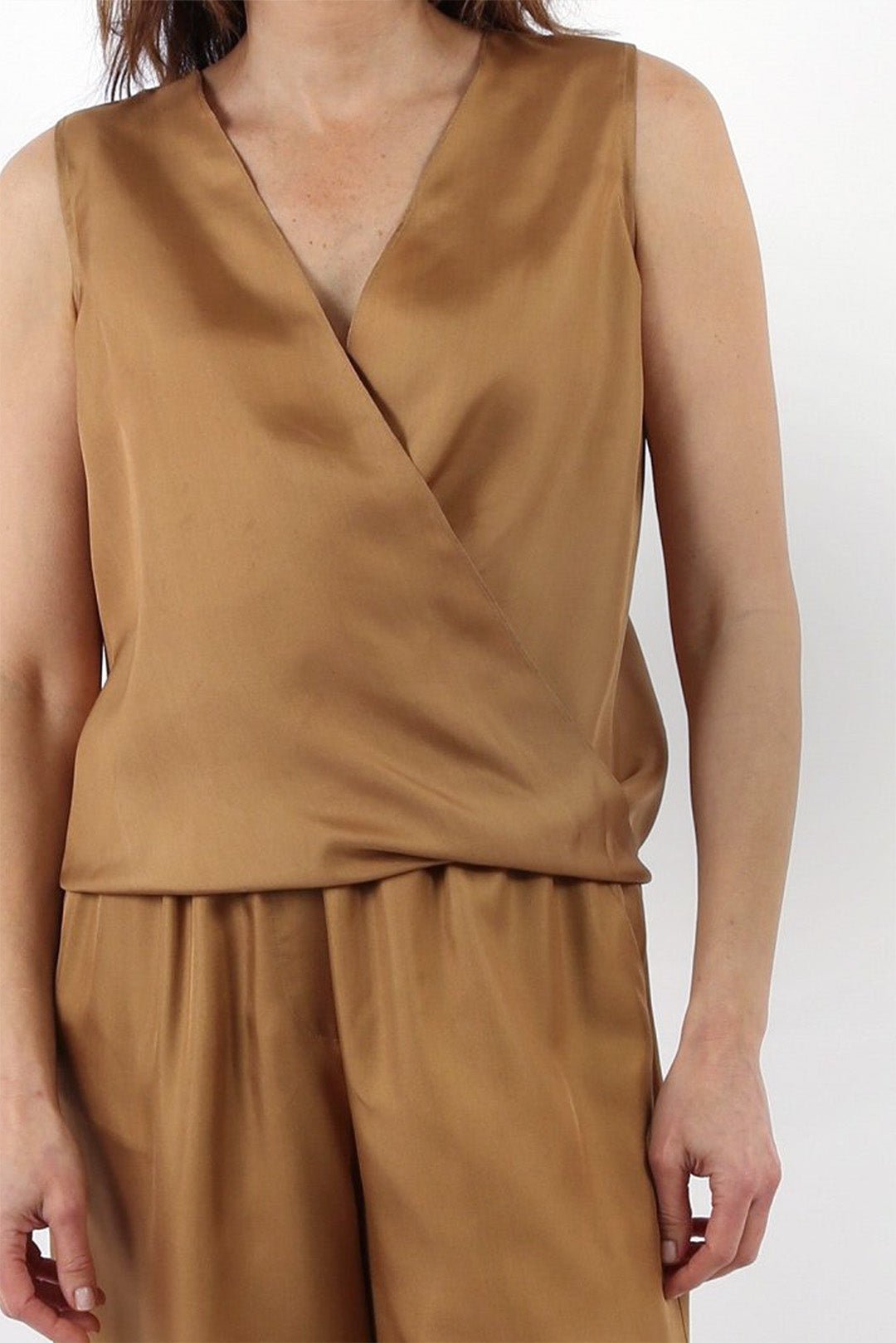 TARA SILK TWILL TWIST TANK TOP IN COPPER - Jarbo