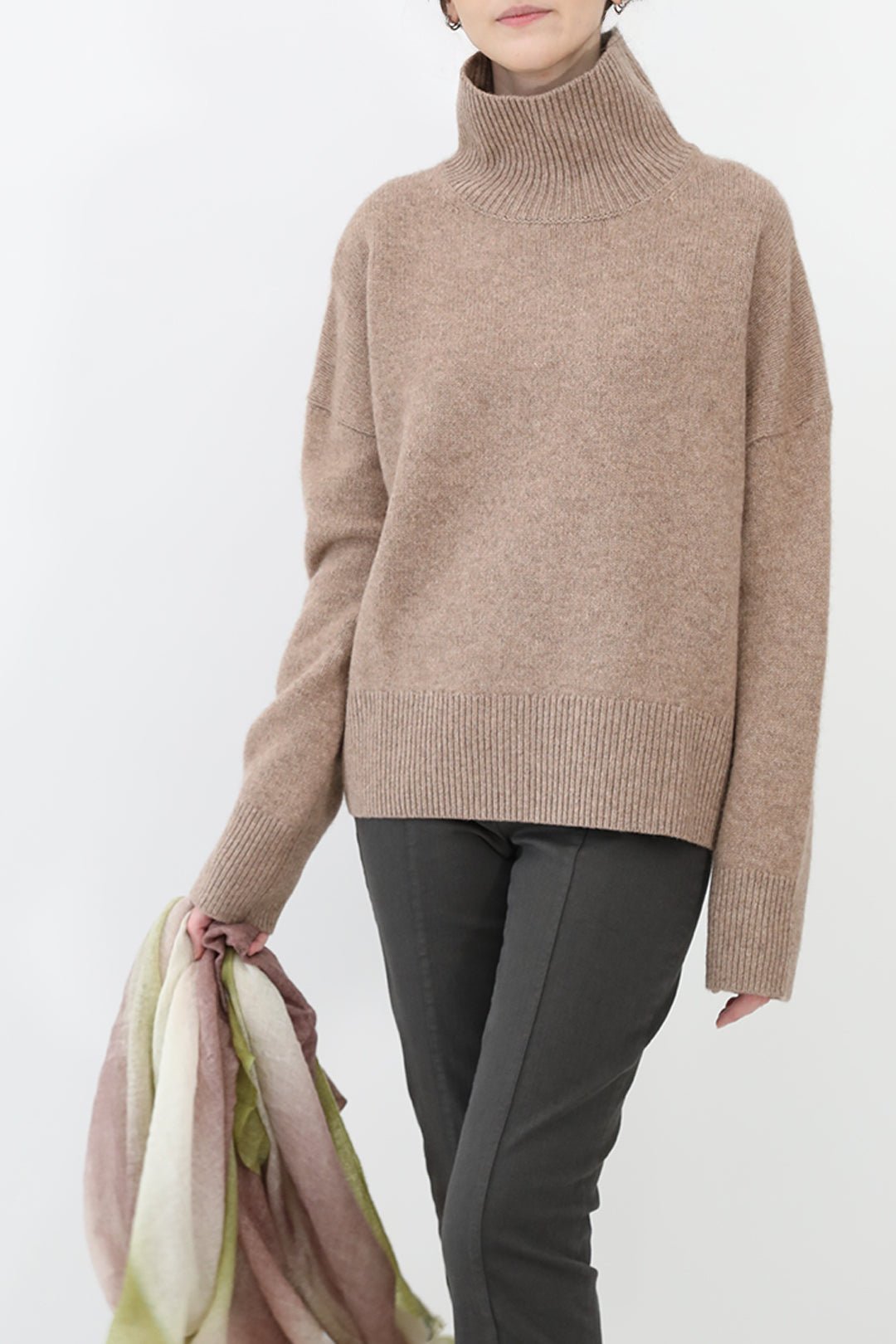 THEIA TURTLENECK IN CASHMERE YAK & MERINO - Jarbo