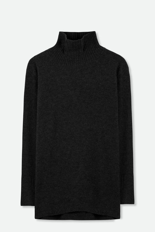 OLYMPIA OVERSIZED TURTLENECK IN CASHMERE