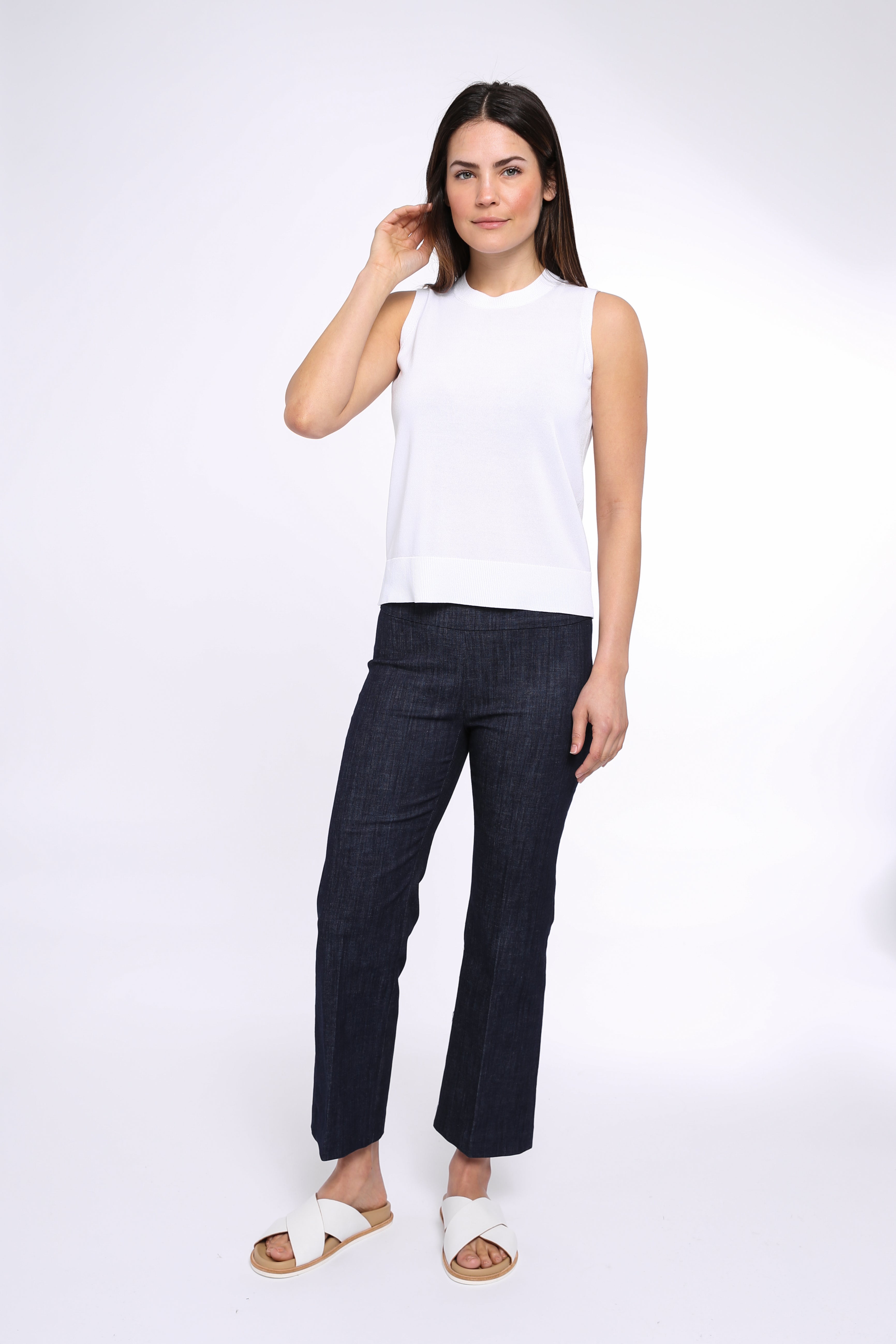 FLARE CROP-LENGTH PULL-ON PANT IN STRETCH COTTON DENIM