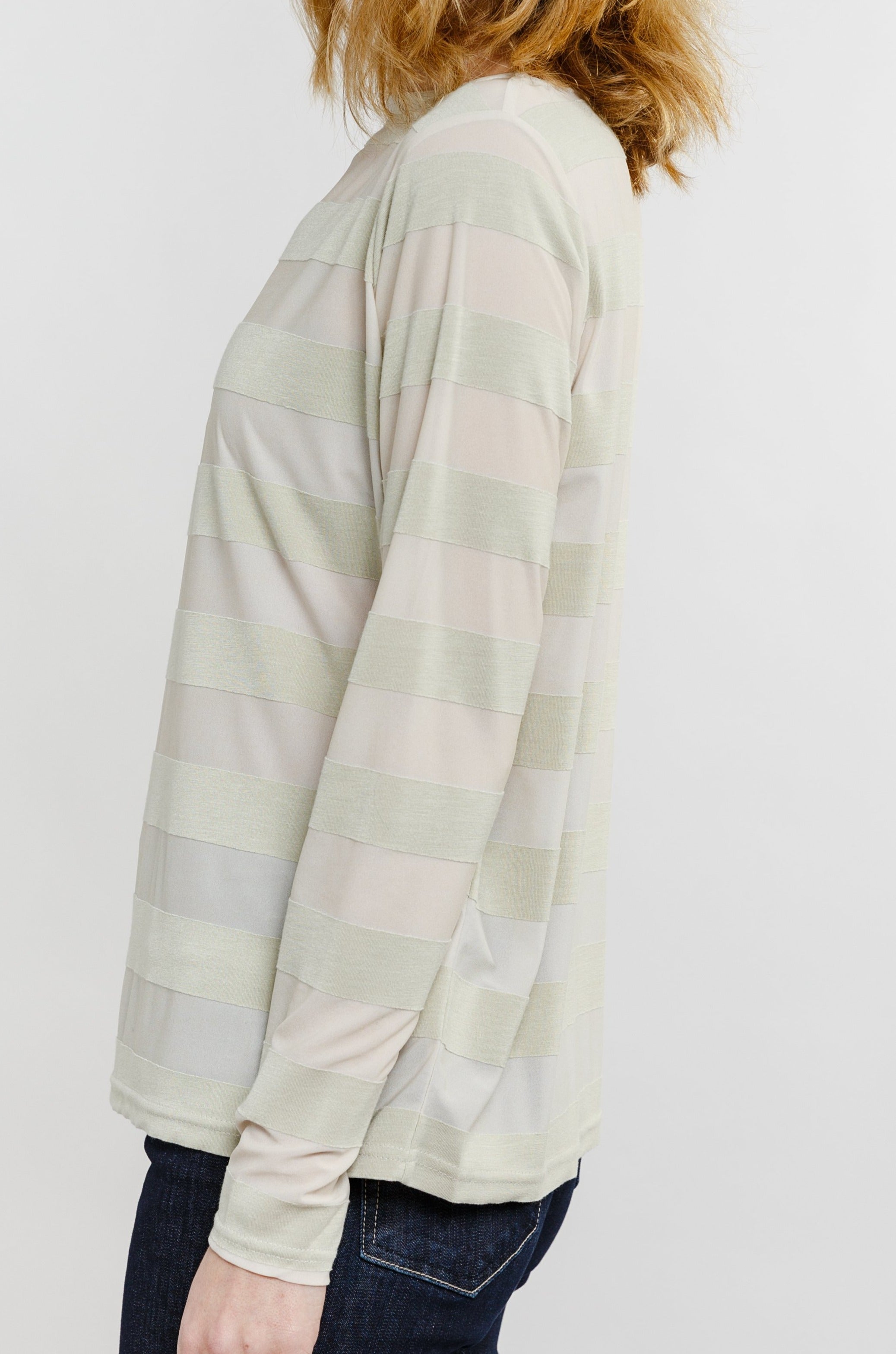 LONG SLEEVE BATEAU NECK TOP IN SOFT STRIPE STRETCH