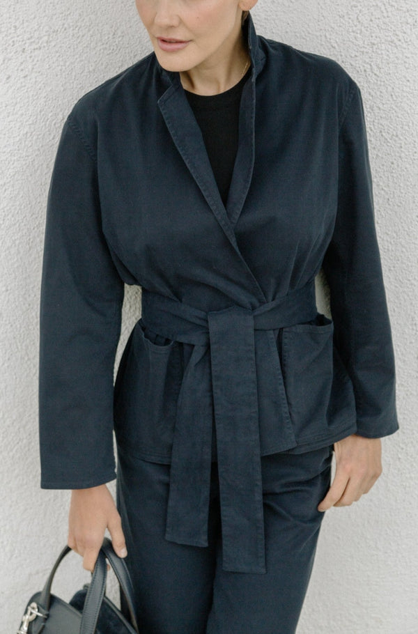CARA PATCH POCKET JACKET IN ITALIAN BRUSHED COTTON SATEEN