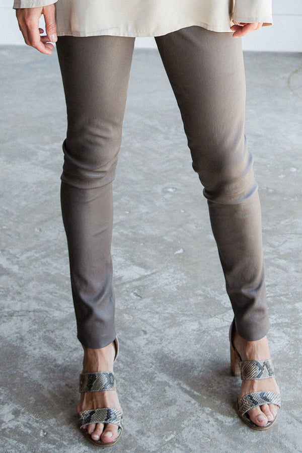 CALISTA LEGGING IN STRETCH LEATHER - PRE-ORDER NOW - Jarbo