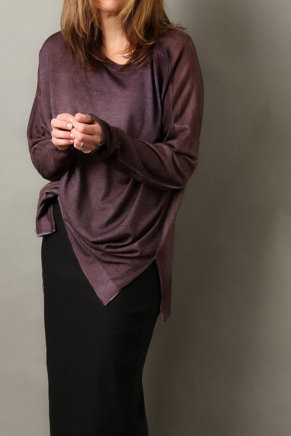 CARISSA RELAXED SWEATER IN HAND-DYED CASHMERE DEEP VIOLET - Jarbo