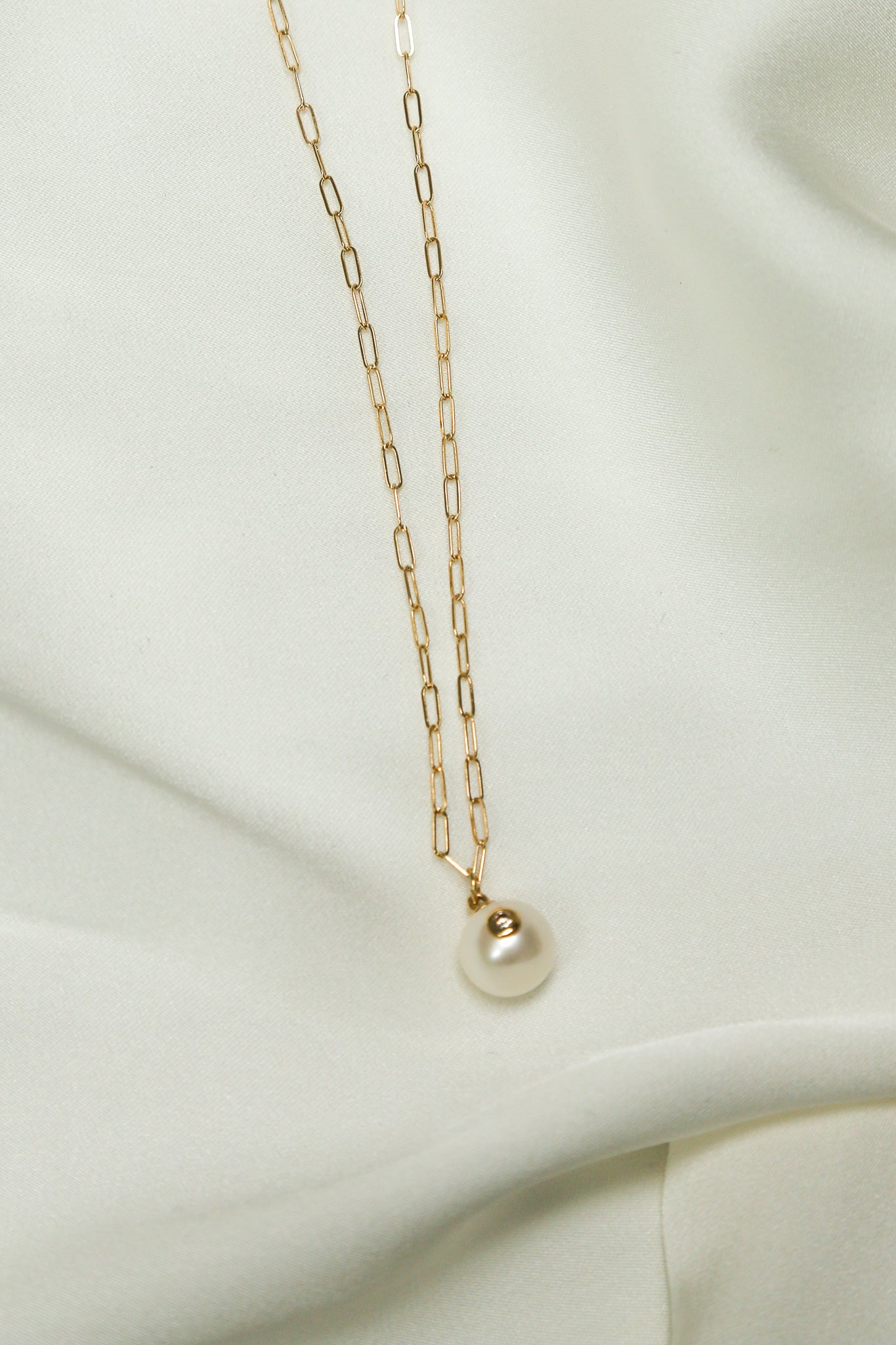 FRESH WATER PEARL NECKLACE - Jarbo