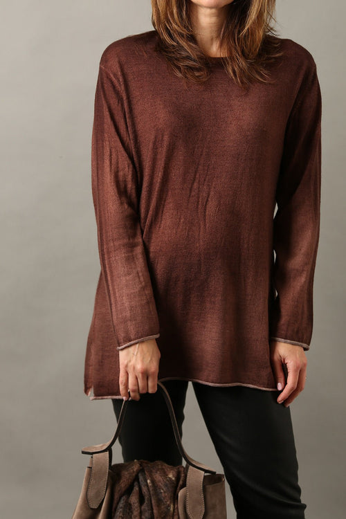 MARIANA IN HAND-DYED LIGHTWEIGHT CASHMERE RICH BROWN