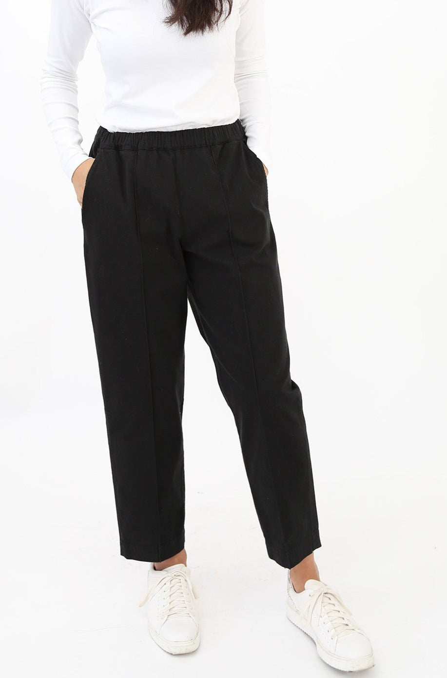 SHAY PULL-ON PANT IN GARMENT WASHED COTTON - Jarbo